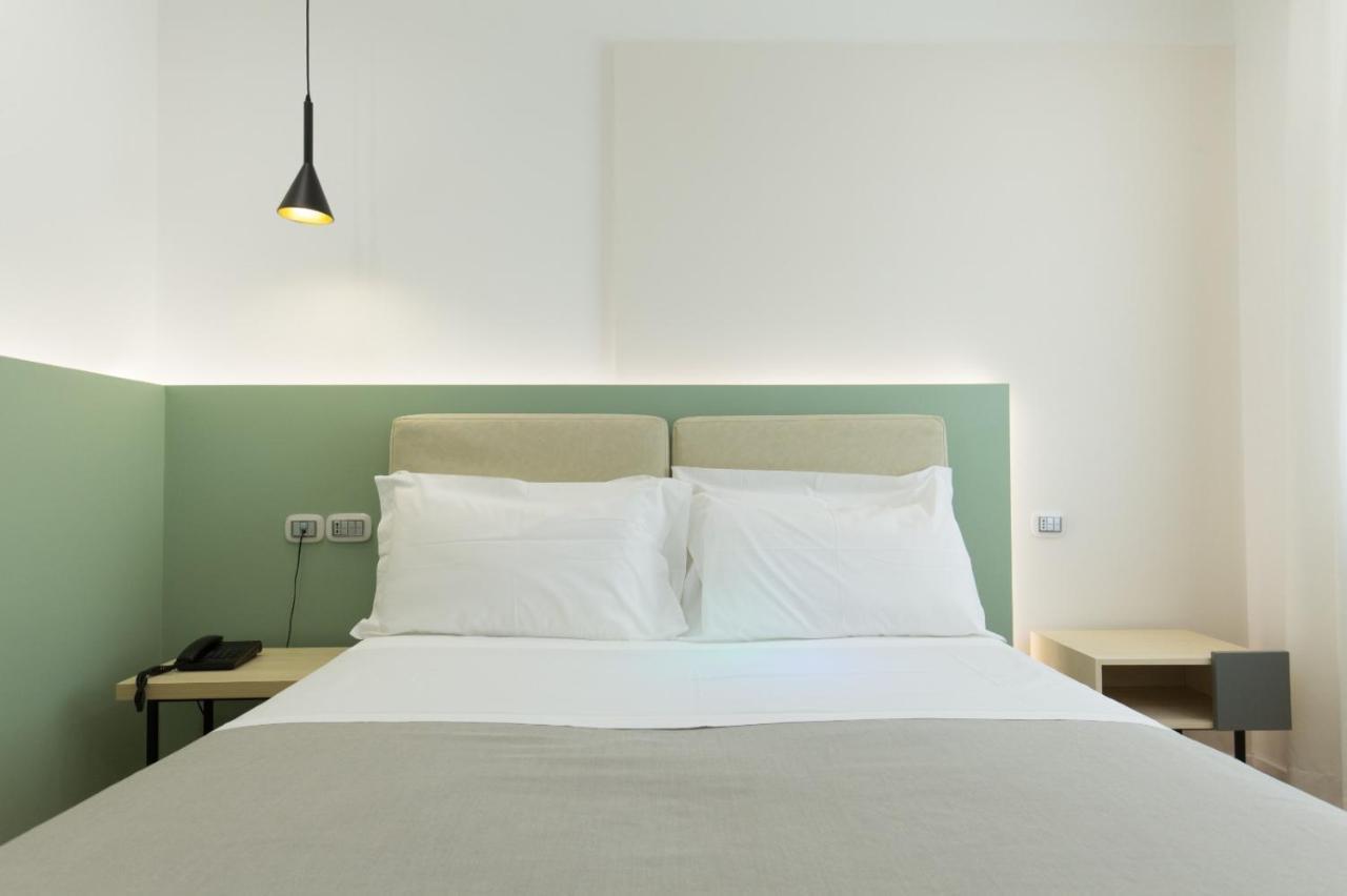 Plana Hotel Caserta Luaran gambar