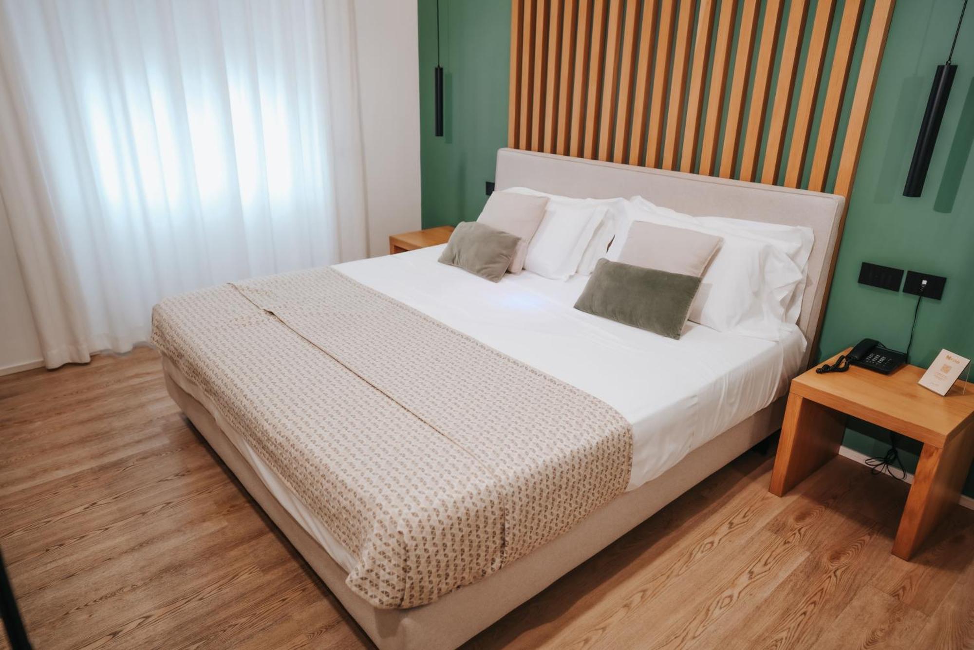 Plana Hotel Caserta Luaran gambar