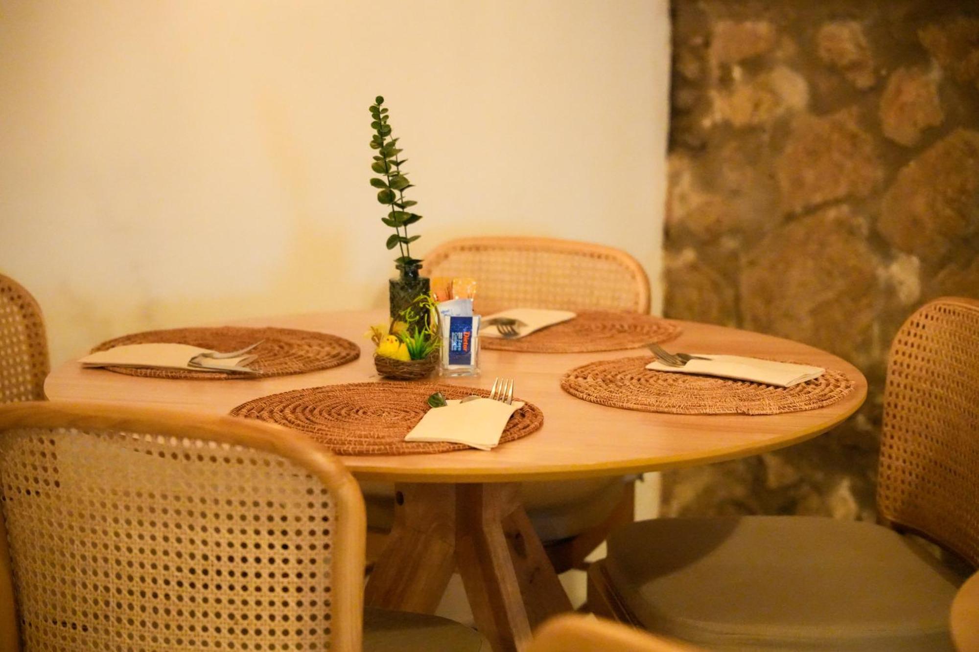 Plana Hotel Caserta Luaran gambar
