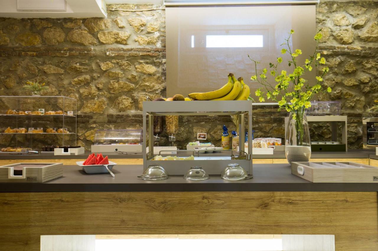 Plana Hotel Caserta Luaran gambar