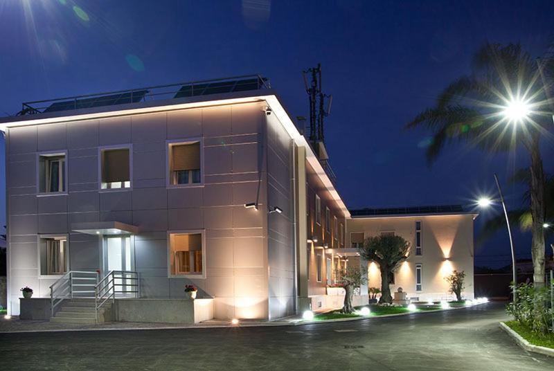 Plana Hotel Caserta Luaran gambar